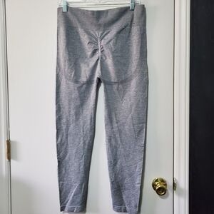 No boundaries Size XXL Grey Leggings Booty Enhancing
